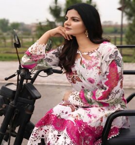 Ethnic